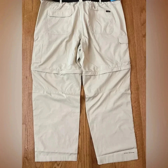 Columbia ™ Utility Convertible Pants size 46W 30L STRAIGHT - Picture 8 of 16